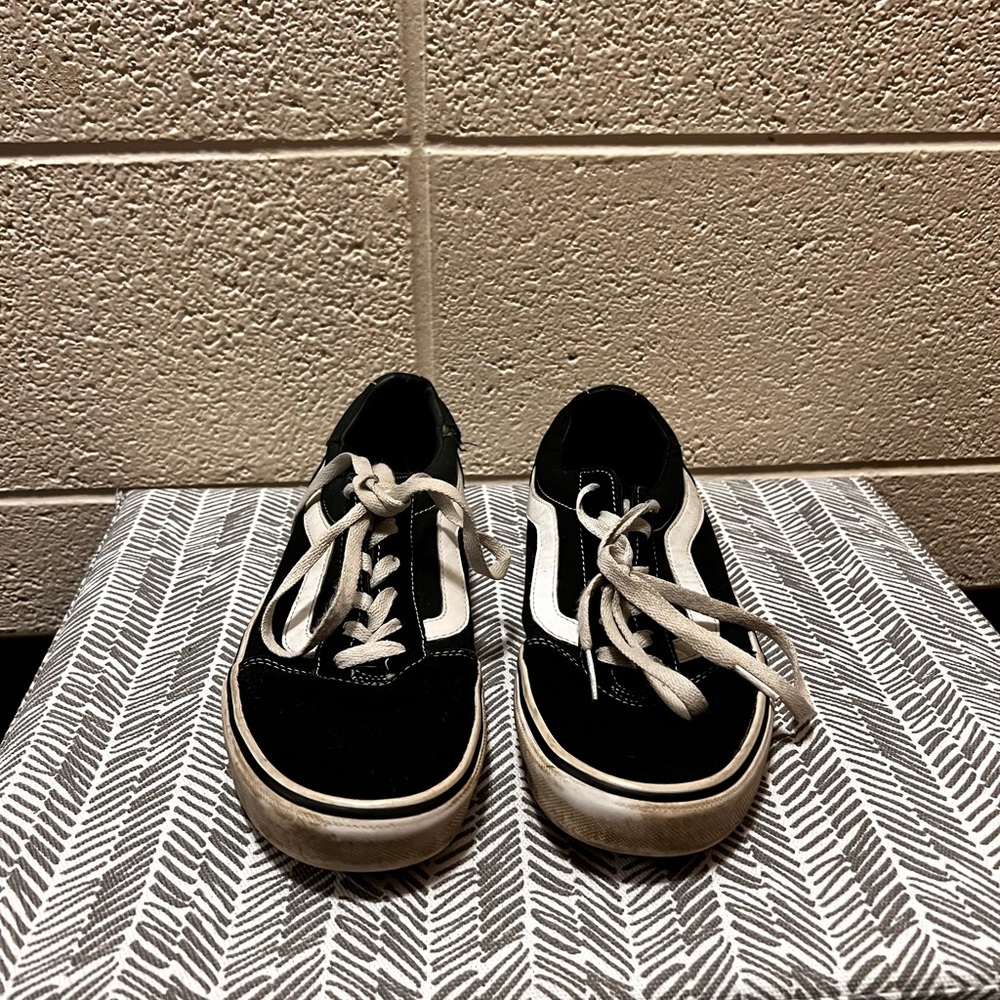 Black Vans
